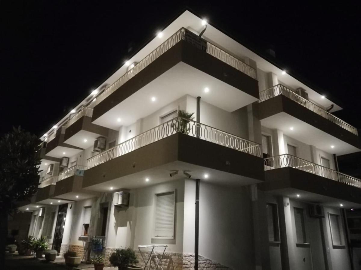 Palazzina Del Sole Villa Sottomarina Buitenkant foto