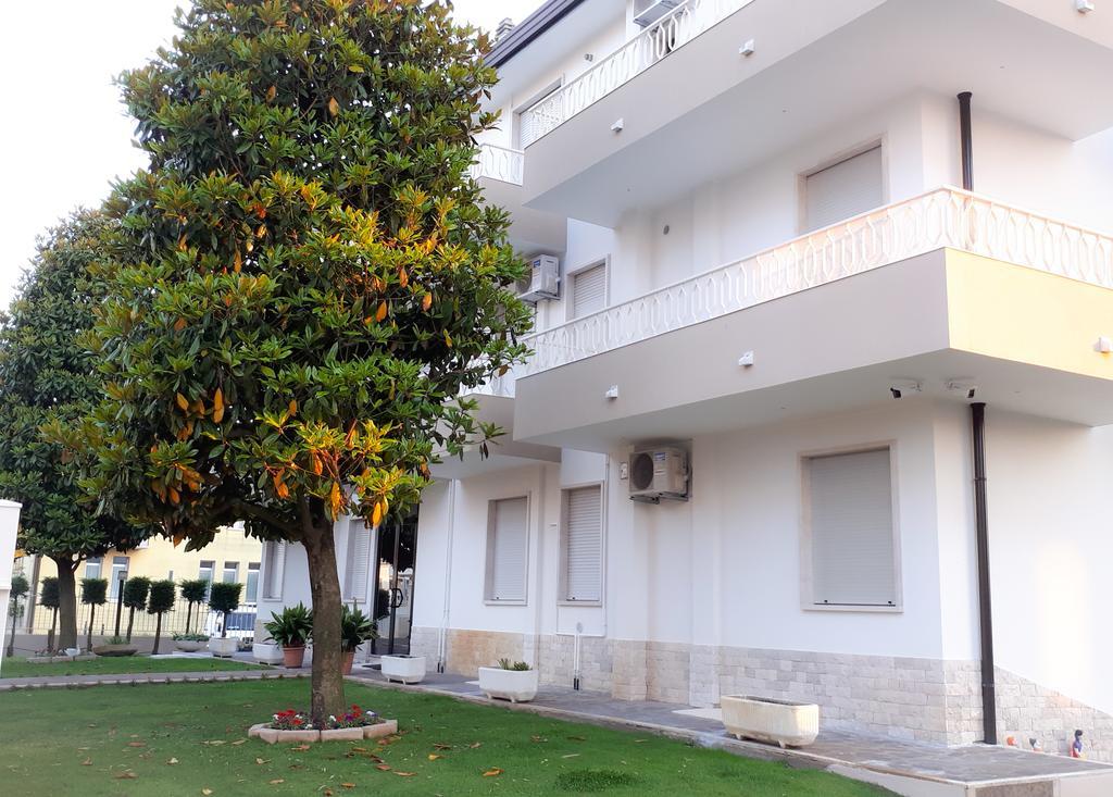 Palazzina Del Sole Villa Sottomarina Buitenkant foto