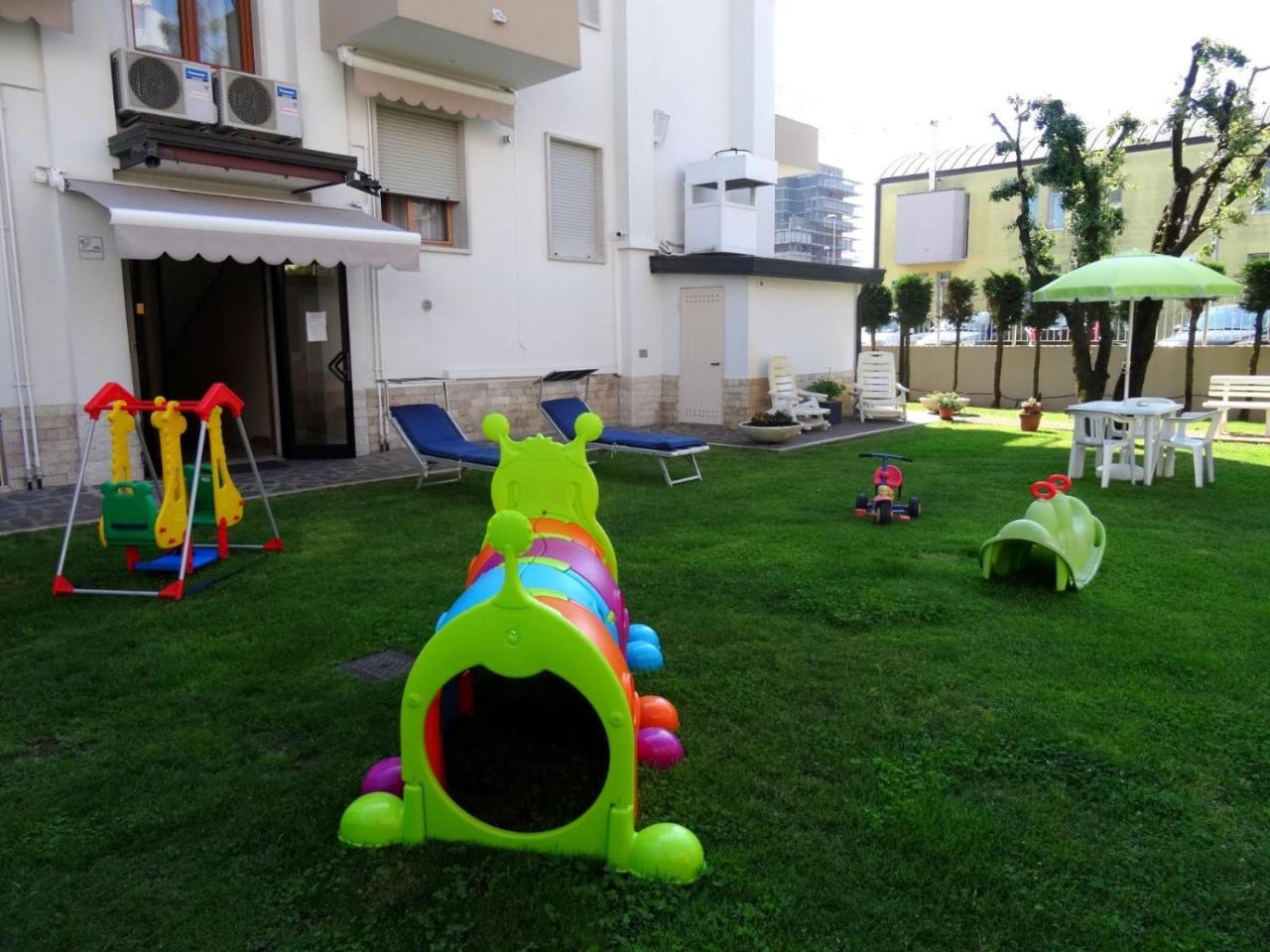 Palazzina Del Sole Villa Sottomarina Buitenkant foto